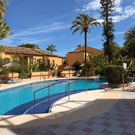 Riviera Del Sol Piscinas Playas Y Golf Apartment